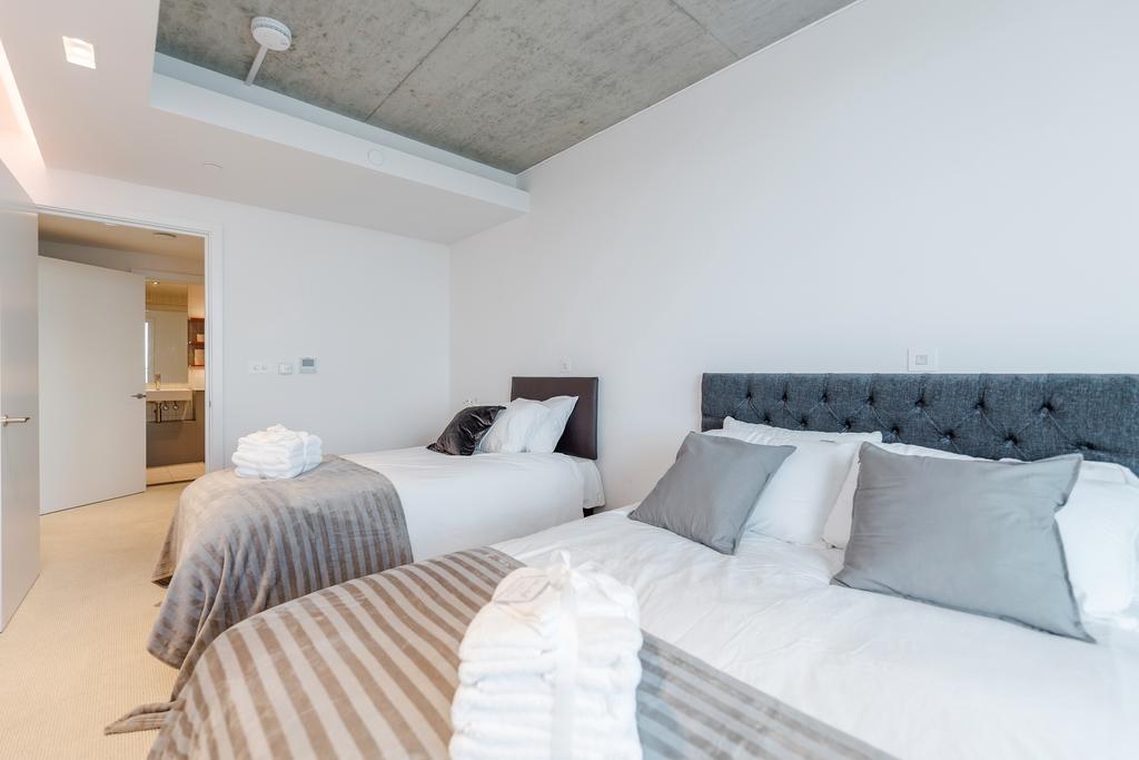 Royal Docks Penthouse Appartement Londen Buitenkant foto