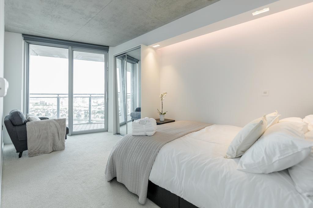 Royal Docks Penthouse Appartement Londen Buitenkant foto